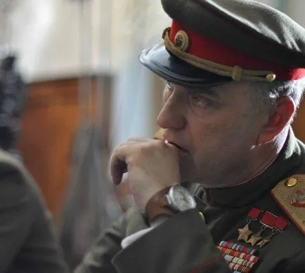 Кадр из Жуков (2011) Кадр 1 из сериала Жуков (2011)