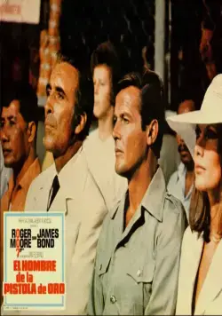 Кадр из Человек с золотым пистолетом (1974) Кадр 3 из фильма Человек с золотым пистолетом / The Man with the Golden Gun (1974)