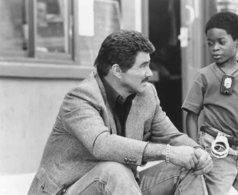 Кадр из Полицейский с половиной (1993) Кадр 1 из фильма Полицейский с половиной / Cop and a Half (1993)