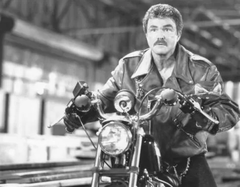 Кадр из Полицейский с половиной (1993) Кадр 3 из фильма Полицейский с половиной / Cop and a Half (1993)