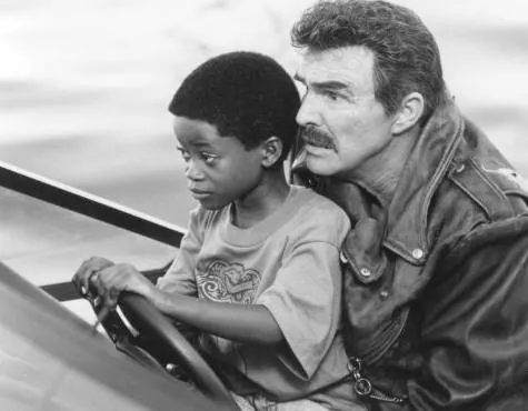 Кадр из Полицейский с половиной (1993) Кадр 2 из фильма Полицейский с половиной / Cop and a Half (1993)