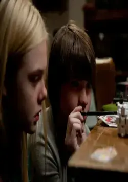 Кадр из Супер 8 (2011) Кадр 1 из фильма Супер 8 / Super 8 (2011)