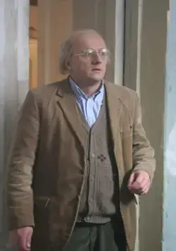 Кадр из Полторы комнаты, или Сентиментальное путешествие на Родину (2008) Кадр 1 из фильма Полторы комнаты, или Сентиментальное путешествие на Родину (2008)