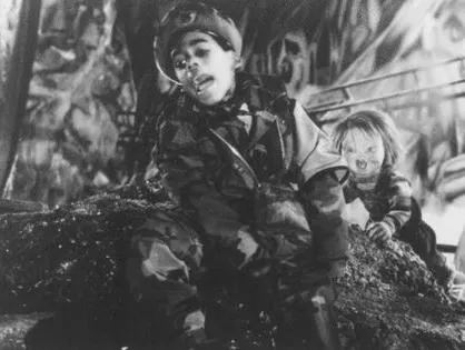 Кадр из Детские игры 3 (1991) Кадр 1 из фильма Детские игры 3 / Child's Play III (1991)