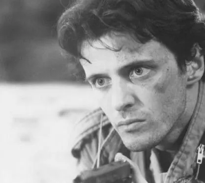 Кадр из Слежка (1987) Кадр 1 из фильма Слежка / Stakeout (1987)