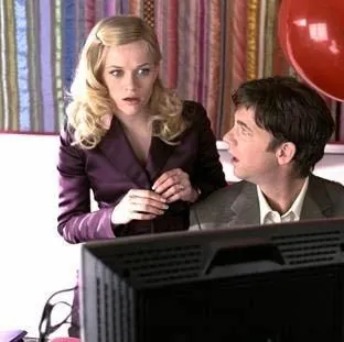 Кадр из Блондинка в законе 2 (2003) Кадр 2 из фильма Блондинка в законе 2 / Legally Blonde 2 - Red, White & Blonde (2003)