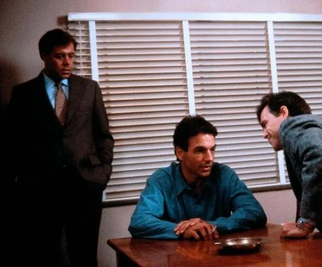 Кадр из Осторожный незнакомец (1986) Кадр 1 из сериала Осторожный незнакомец / The Deliberate Stranger (1986)