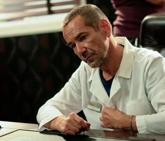 Кадр из Костоправ (2011) Кадр 3 из сериала Костоправ (2011)