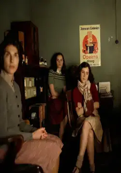 Кадр из Дневник Анны Франк (2009) Кадр 3 из сериала Дневник Анны Франк / The Diary of Anne Frank (2009)