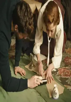 Кадр из Коллекция (2016) Кадр 1 из сериала Коллекция / The Collection (2016)