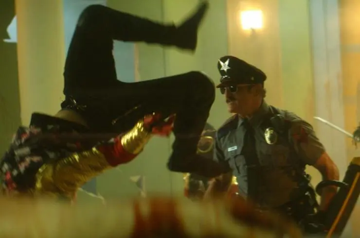 Кадр из Офицер Доун (2016) Кадр 2 из фильма Офицер Доун / Officer Downe (2016)