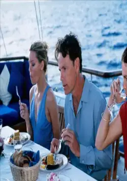 Кадр из Унесенные морем (2002) Кадр 2 из фильма Унесенные морем / Swept Away (2002)
