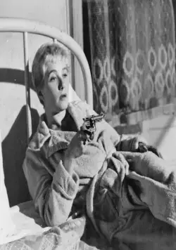 Кадр из Целуй меня насмерть (1955) Кадр 1 из фильма Целуй меня насмерть (1955)