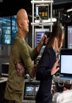 Кадр из Крепкий орешек 4.0 (2007) Кадр 3 из фильма Крепкий орешек 4.0 / Live Free or Die Hard (2007)