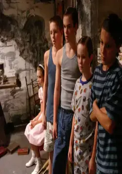 Кадр из Девушка по соседству (2007) Кадр 2 из фильма Девушка по соседству / The Girl Next Door (2007)