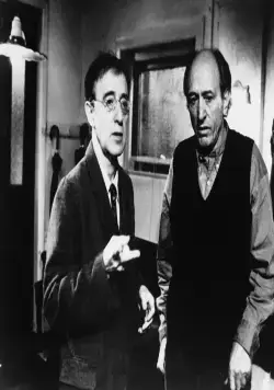 Кадр из Тени и туман (1991) Кадр 3 из фильма Тени и туман / Shadows and Fog (1991)