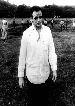 Кадр из Ночь живых мертвецов (1968) Кадр 2 из фильма Ночь живых мертвецов / Night of the Living Dead (1968)