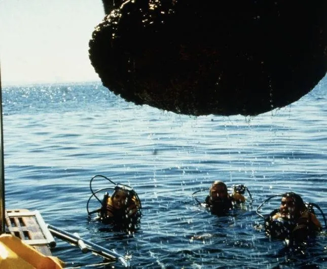 Кадр из Кокон (1985) Кадр 1 из фильма Кокон / Cocoon (1985)