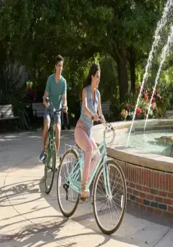 Кадр из Любовь под солнцем (2019) Кадр 2 из фильма Любовь под солнцем / Love in the Sun (2019)