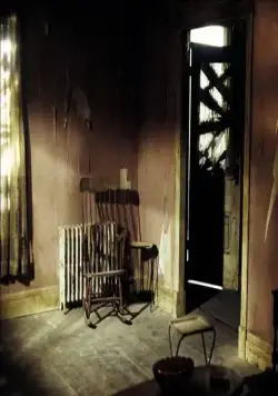 Кадр из Хэллоуин: Воскрешение (2002) Кадр 2 из фильма Хэллоуин: Воскрешение / Halloween: Homecoming (2002)