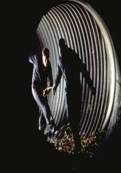 Кадр из Беглецы (1996) Кадр 1 из фильма Беглецы / Fled (1996)