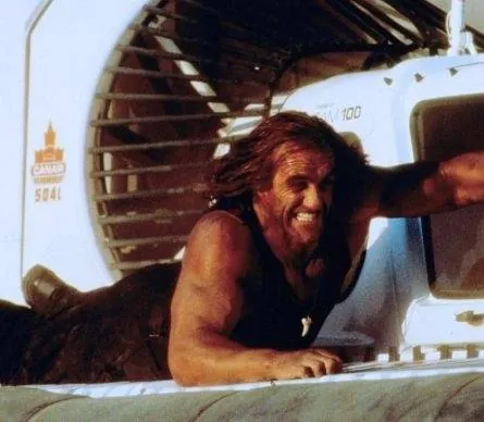 Кадр из Нападение на Остров Дьявола (1997) Кадр 2 из фильма Нападение на Остров Дьявола / Assault on Devil's Island (1997)