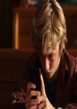 Кадр из Невидимый мальчик (2014) Кадр 1 из фильма Невидимый мальчик / Il ragazzo invisibile (2014)