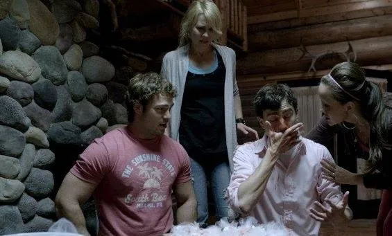 Кадр из Немного зомби (2012) Кадр 2 из фильма Немного зомби / A Little Bit Zombie (2012)