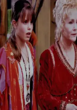 Кадр из Хэллоуинтаун (1998) Кадр 2 из фильма Хэллоуинтаун / Halloweentown (1998)