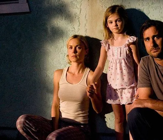 Кадр из Генри Пул уже здесь (2008) Кадр 3 из фильма Генри Пул уже здесь / Henry Poole Is Here (2008)