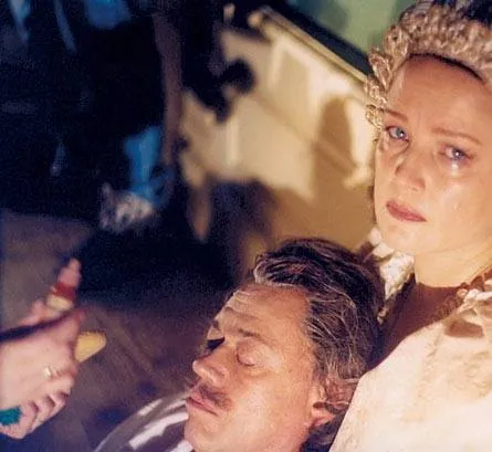 Кадр из Тайны дворцовых переворотов. Россия, век XVIII (2000) Кадр 1 из сериала Тайны дворцовых переворотов. Россия, век XVIII (2000)