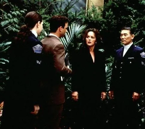 Кадр из Женская бригада (2001) Кадр 2 из сериала Женская бригада / The Division - A Lei da Rua (2001)