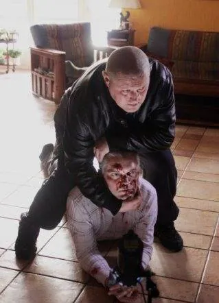Кадр из Беглец (2011) Кадр 2 из сериала Беглец (2011)