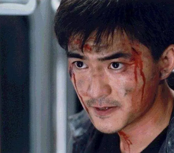 Кадр из Метро (2003) Кадр 3 из фильма Метро / Tyubeu (2003)
