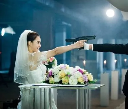 Кадр из Свадебная схема (2012) Кадр 1 из сериала Свадебная схема / Gyeolhonui kkomsu (2012)