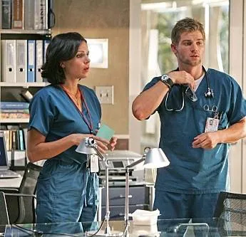 Кадр из Медицинское Майами (2010) Кадр 2 из сериала Медицинское Майами / Miami Medical (2010)