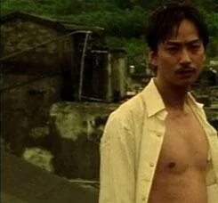 Кадр из Мокрая псина (1997) Кадр 3 из фильма Мокрая псина / Gokudô kuroshakai (1997)