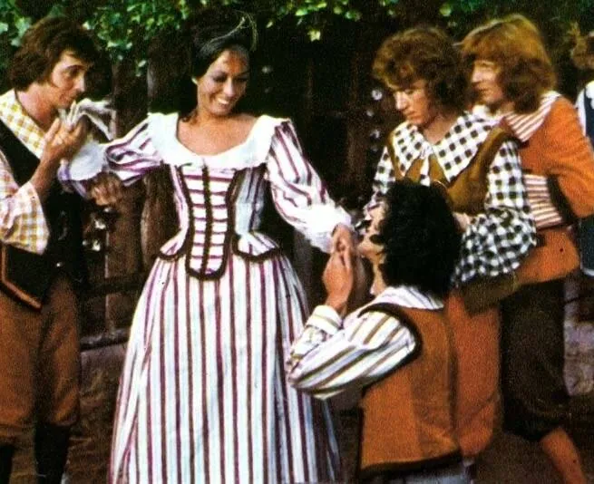 Кадр из 4 мушкетера Шарло (1973) Кадр 2 из фильма 4 мушкетера Шарло / Les quatre Charlots mousquetaires (1973)