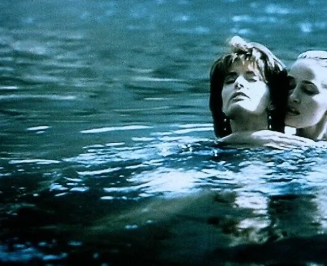 Кадр из Озеро любви (1993) Кадр 2 из фильма Озеро любви / Lake Consequence (1993)