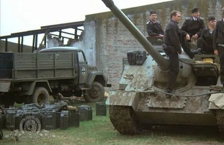 Кадр из Колеса страха (1987) Кадр 3 из фильма Колеса страха / The Misfit Brigade (1987)