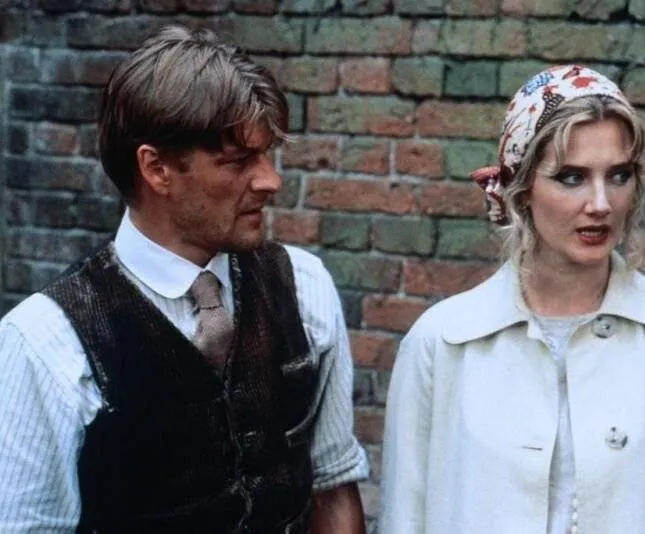 Кадр из Любовник леди Чаттерлей (1993) Кадр 3 из сериала Любовник леди Чаттерлей / Lady Chatterley (1993)