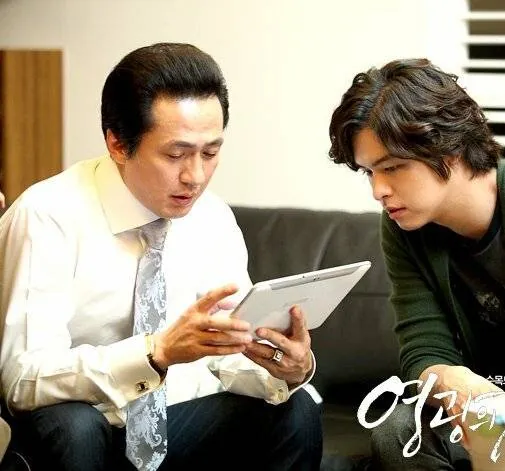Кадр из Человек чести (2011) Кадр 2 из сериала Человек чести / Yeonggwangeui Jaein (2011)