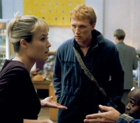 Кадр из Спальни и прихожие (1998) Кадр 1 из фильма Спальни и прихожие / Bedrooms and Hallways (1998)