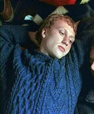Кадр из Спальни и прихожие (1998) Кадр 3 из фильма Спальни и прихожие / Bedrooms and Hallways (1998)