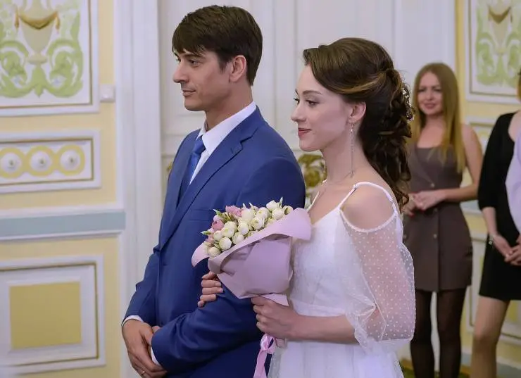 Кадр из Зеркало для оборотня (2023) Кадр 2 из сериала Зеркало для оборотня (2023)