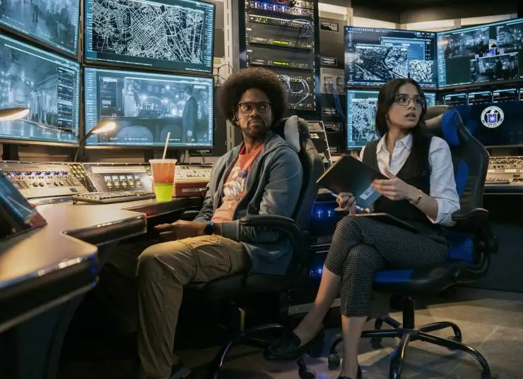 Кадр из Фубар (2023) Кадр 2 из сериала Фубар / FUBAR (2023)