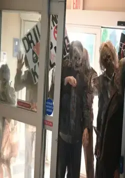 Кадр из День мертвецов (2021) Кадр 1 из сериала День мертвецов / Day of the Dead (2021)