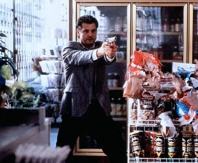 Кадр из Гоблины 4 (1994) Кадр 1 из фильма Гоблины 4 / Ghoulies IV (1994)