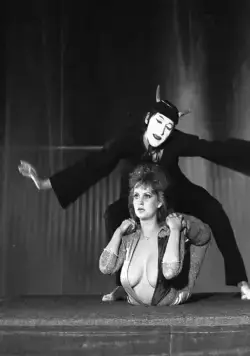 Кадр из Крик дельфина (1986) Кадр 1 из фильма Крик дельфина (1986)