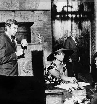 Кадр из Туманные звезды Большой Медведицы (1965) Кадр 3 из фильма Туманные звезды Большой Медведицы / Sandra of a Thousand Delights (1965)